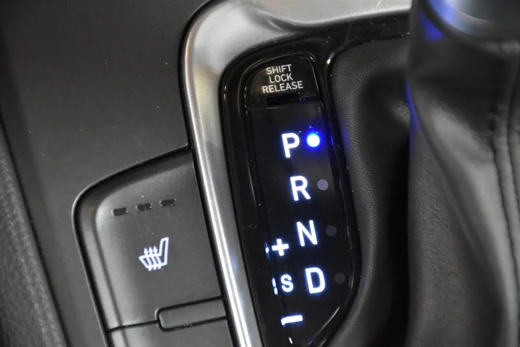 Hyundai Kona 1.6 Hybride Premium | Leder I Full options