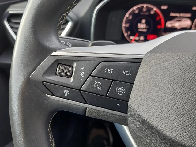 SEAT Leon Sportstourer 1.0 eTSI Style Business Intense NL-auto | rijklaarprijs !!