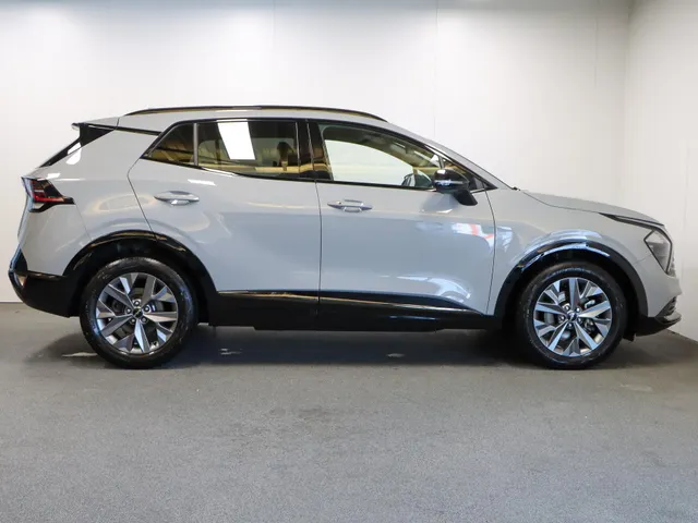 Kia Sportage 1.6 T-GDi Hybrid Dark Edition