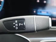 Mercedes-Benz EQC 400 4MATIC Business Solution AMG 80 kWh l Trekhaak l Keyless l Stoelverwarming