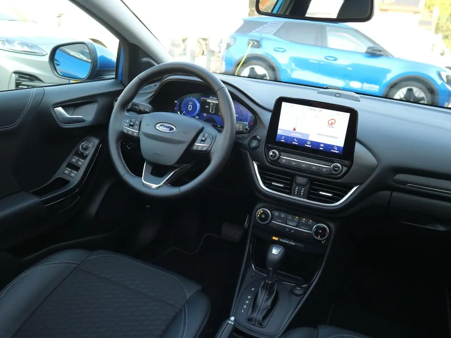Ford Puma 1.0 EcoBoost Hybrid Titanium 125pk | Panodak | Driver Assistance- | Winter Pack
