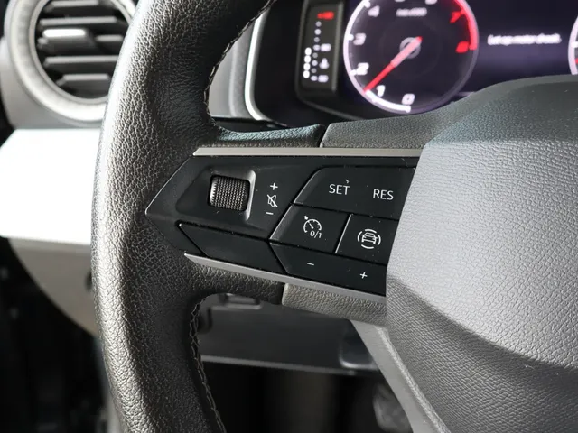 SEAT Arona 1.0 TSI 95PK Style Business Intense