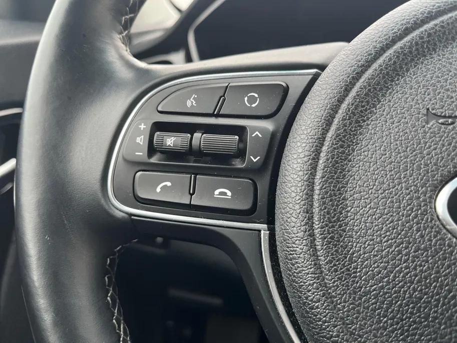 Kia Niro 1.6 GDi PHEV DynamicLine | Stoel- en stuurverwarming | Adaptieve Cruise Control | Parkeercamera | Dealeronderhouden | Climate Control