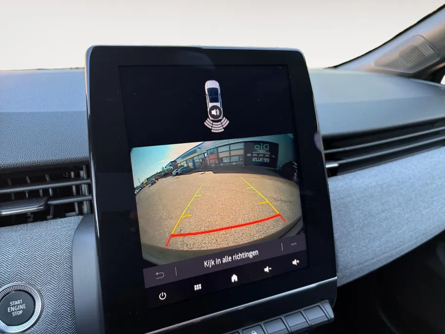 Renault Clio 1.6 E-Tech Full Hybrid 145 techno Apple Carplay/Android Auto , navi , camera , tel , lm velgen , parkeersensoren .