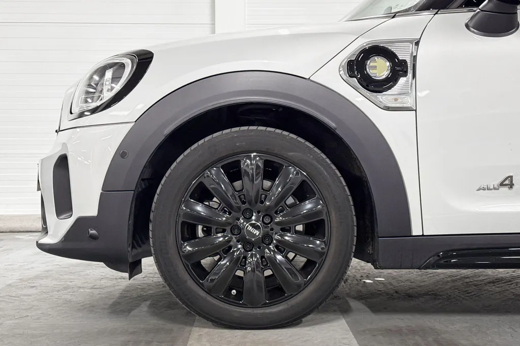 MINI Countryman Cooper SE ALL4 Business Edition
