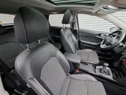 Kia Ceed Sportswagon 1.0 T-GDi ExecutiveLine Navigatie GROOT scherm | Camera | Cruise | Panorama schuif/kanteldak | Dode hoek | Apple Carplay/Android Auto | Stoel/stuur verwarming | JBL | Elektr. achterklep