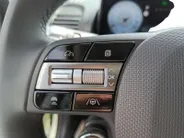 Hyundai Inster Evolve 49 kWh | MEGA ACTIE 2000,- KORTING | DIVERSE KLEUREN LEVERBAAR | OP=OP |