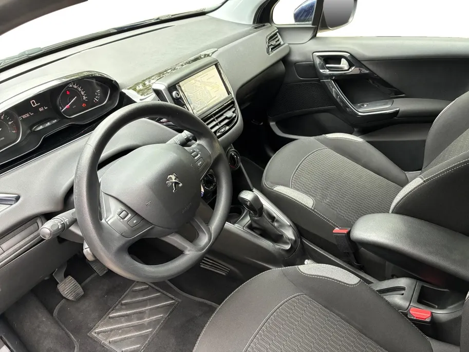 Peugeot 208 1.2 PureTech Blue Lion