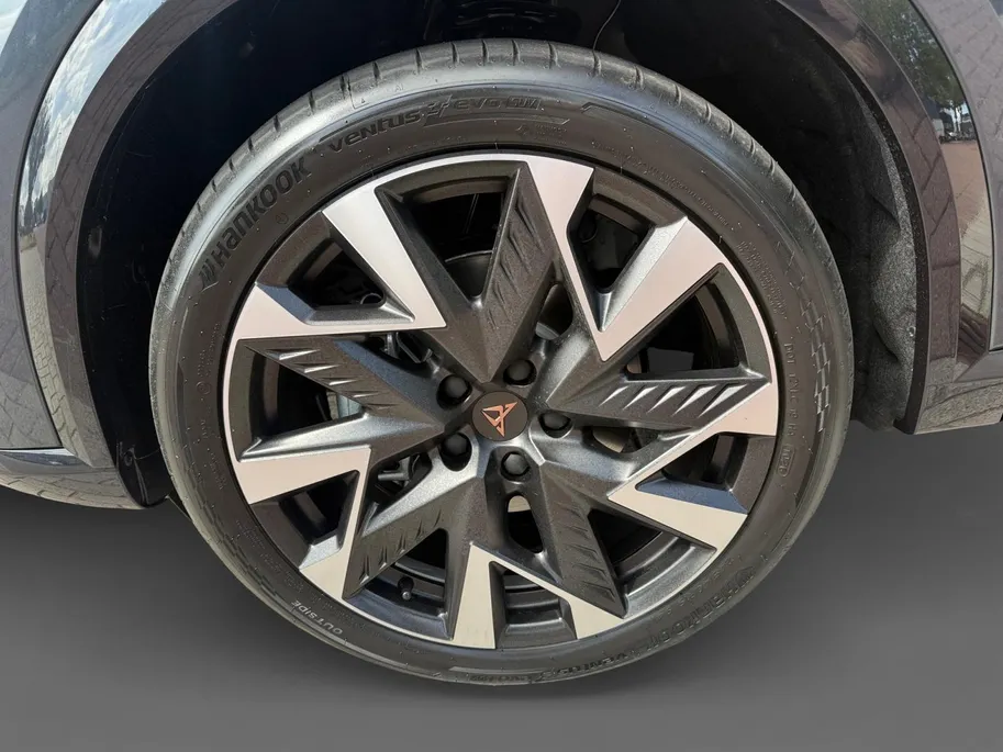 CUPRA Formentor 1.5 TSI e-Hybrid Business Afneembare trekhaak | panorama dak | stoel/stuur verwarming | Carplay |