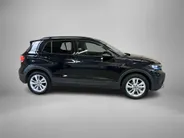 Volkswagen T-Cross 1.0TSI/95PK Goal · Navigatie ·  Stoelverwarming · LED · Apple/Android Car Play · Garantie t/m 25-04-2027