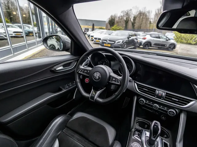 Alfa Romeo Giulia 2.9 V6 Quadrifoglio