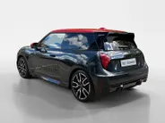 MINI 3-Deurs Cooper E John Cooper Works XL 40.7 kWh BOMVOL | Glassroof | Stoel + stuurverwarming | 360 Camera | Memory functie |
