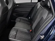 Volkswagen Golf Variant 1.5eTSI/130PK R-Line · Navigatie · Apple/Android Car Play · Camera + Parkeersensoren · Stoelverwarming ·  Garantie t/m 12-01-2028 of 100.000km