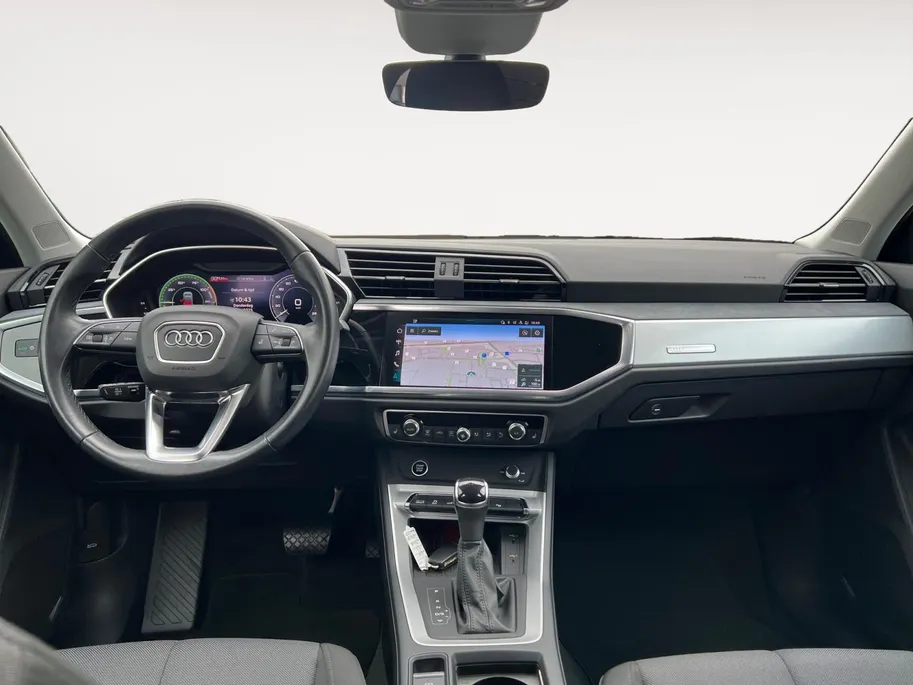Audi Q3 Sportback 45 TFSI e Advanced Edition HYBRID |AUTOMAAT | NAVIGATIE |360 CAMERA | PARK ASSIST | DIGITAL DASHBOARD | ELEK. ACHTERKLEP | ADAPTIVE CRUISE | 1 JAAR GARANTIE