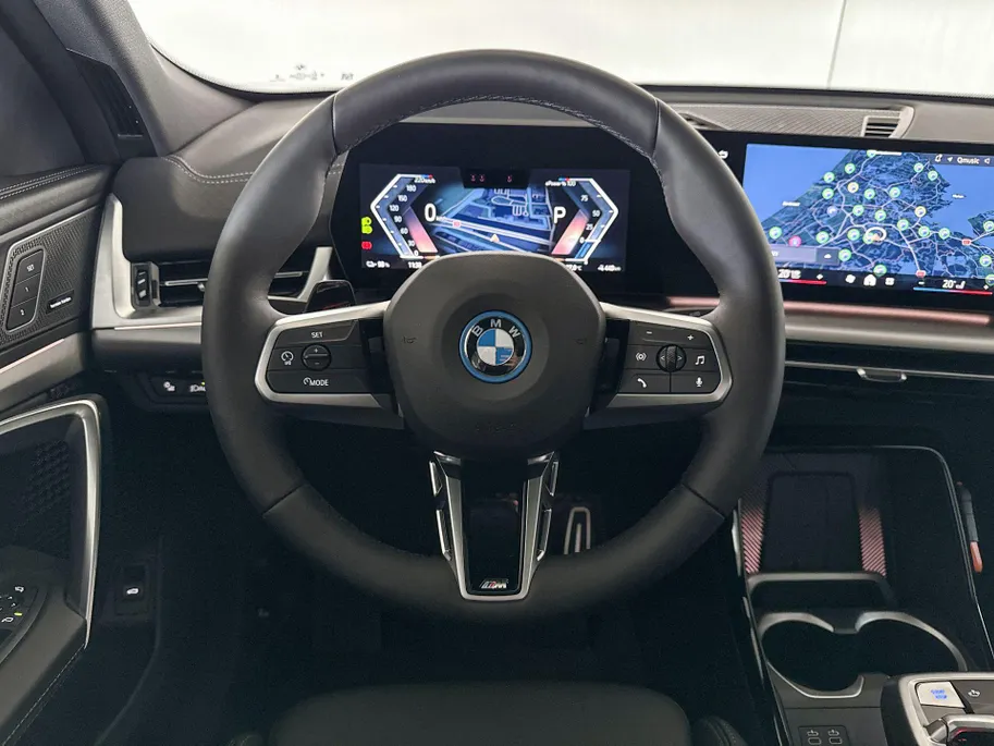 BMW iX2 eDrive20 67 kWh M Sport Edition