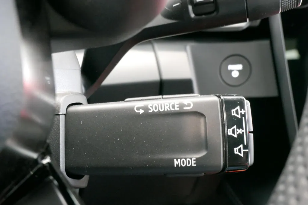 Renault Scénic E-Tech EV87 long range iconic Uit voorraad leverbaar OP = OP | €3.000 KORTING | 5 jaar garantie!