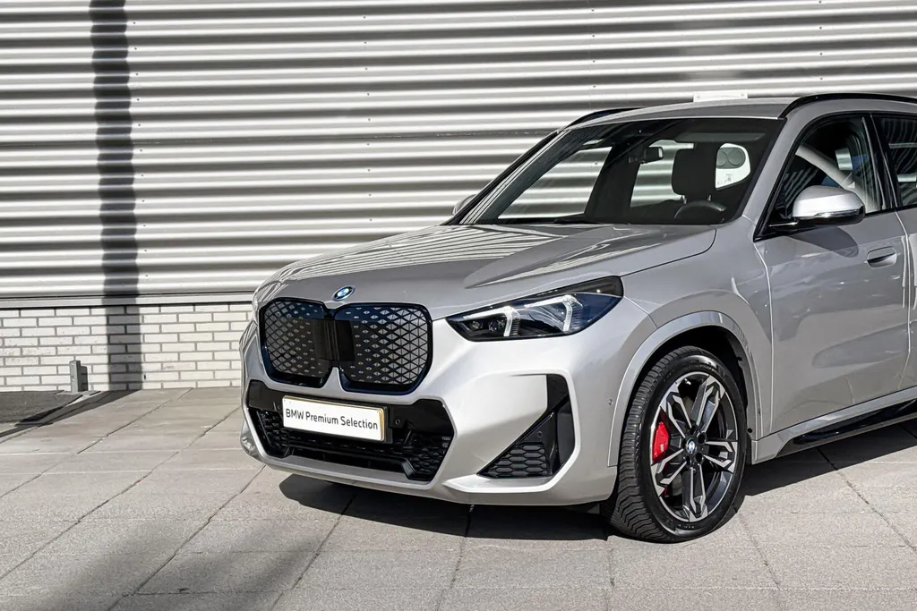 BMW iX1 eDrive20 67 kWh M Sport Edition
