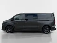Ford E-Transit Custom 340 L2H1 MS-RT 71 kWh Dubbel Cabine | Nieuw te bestellen | Prijs excl. BTW / Incl. kosten Rijklaarmaken | 278km WLTP Rijbereik | Trekhaak | Adaptieve koplampen | Adaptieve Cruise Control | BLIS | 360 Graden Camera | Dubbele Zijschuifdeuren
