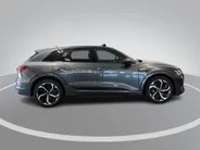 Audi e-tron 55 Quattro 408pk S Edition 95 kWh · SOH 95,8% · Panoramadak · Luchtvering · 360 Camera · Elek. Voorstoelen · Elek. Achterklep · Stoel-& Stuurverwarming · 21'' Inch ·
