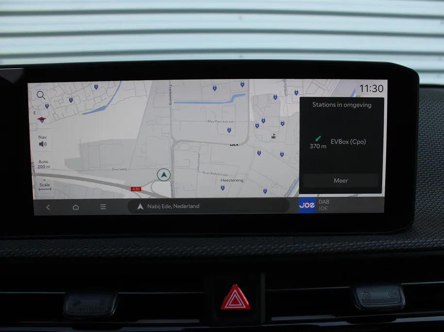 Kia EV6 Plus Advanced 84 kWh | Stuur-/stoelverwarming + ventilatie | Schuifdak | 360 Camera | Leer | Geheugenstoel | Telefoonlader | 20' LM | LED |