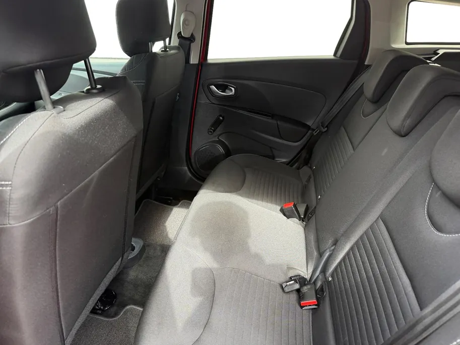 Renault Clio Estate 1.2 TCe Limited | Automaat | Navigatie | Bluetooth | Airco | Parkeersensoren | Cruise Control | 12 Maanden BOVAG Garantie