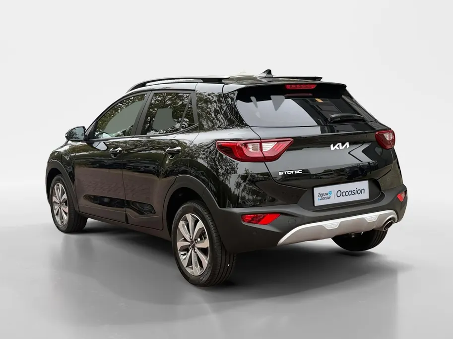 Kia Stonic 1.0 T-GDi MHEV DynamicPlusLine Dealer onderhouden | Automaat | Stuur + stoelverwarming | Climate control | Privacy glass |