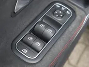 Mercedes-Benz CLA Shooting Brake 250 e Premium l Panoramadak l Stoelverwarming l Achteruitrij camera