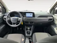 Ford Tourneo Courier 1.0 EcoBoost | Apple Carplay/Android Auto | Navigatie | Camera | Climate Control | Parkeersensoren | Stuurbediening | Hoge Instap