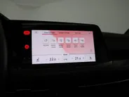 Volkswagen Golf 2.0 TSI 245pk DSG GTI · Panoramadak · Camera · Dodehoeksensoren · Matrix LED · Stuur- & Stoelverwarming · Keyless ·