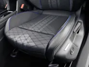 Volkswagen Tiguan 1.5 272pk DSG eHybrid R-Line Edition · Panoramadak · 360 Camera · Wegklapbare Trekhaak · Massage · Dodehoek Detectie · 19'' Inch · Garantie t/m 27-10-2029 of 100.000km