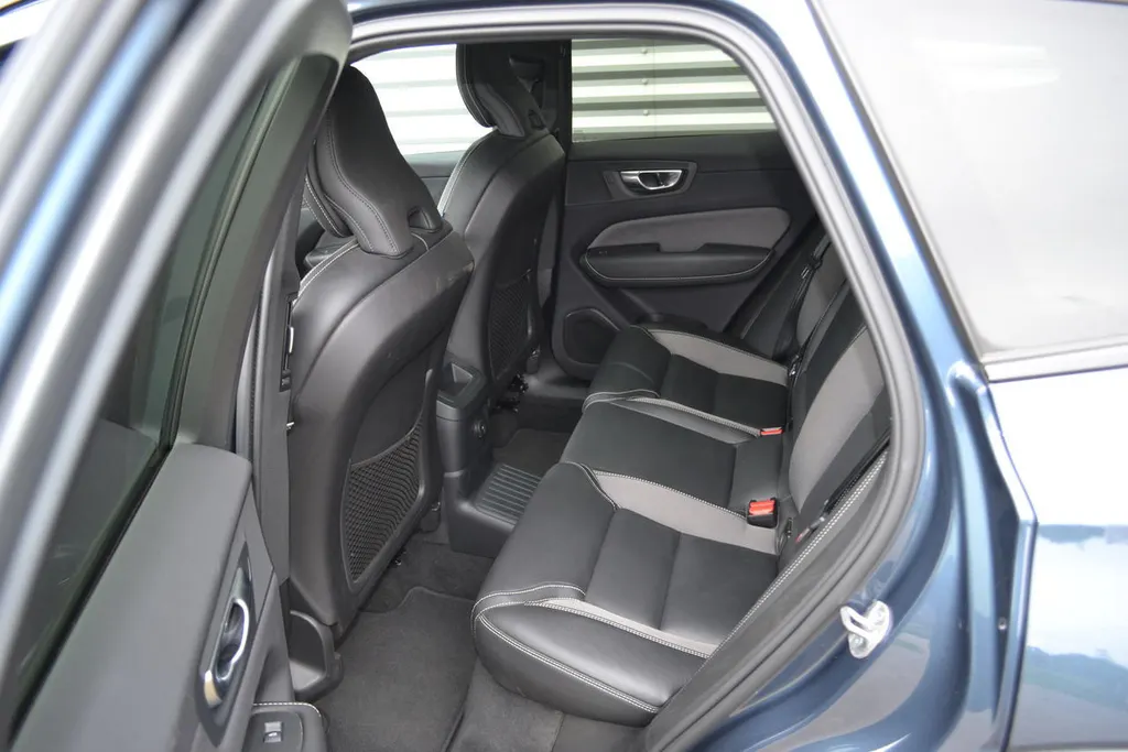 Volvo XC60 T8 PLUG-IN HYBRID AWD ULTIMATE