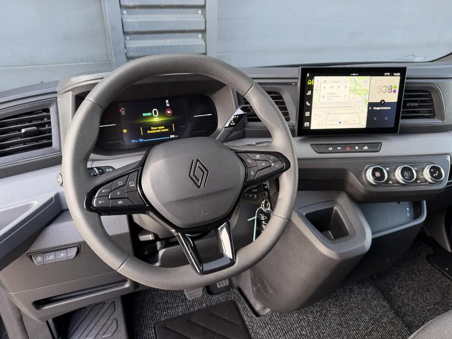 Renault Master E-Tech T35 L2H2 Advance Long Range 87 kWh Automaat | DEMO | Trekhaak | RVS Side & Backbar | Laadruimte Betimmering | Navi | Camera | Apple CarPlay/Android Auto | Full LED | Climate Control | Parkeersensoren |