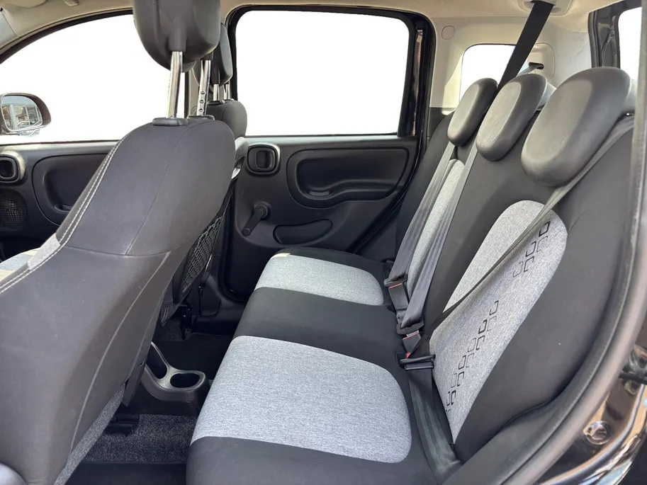Fiat Panda 0.9 TwinAir Lounge | Airco | FM-radio | Elektr. ramen voor | Elektr. verstelbare buitenspiegels | 12 maanden garantie
