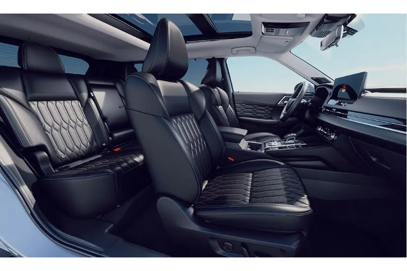 Mitsubishi Outlander 2.4 PHEV Instyle € 5.000 euro korting eigen voorraad| 8 jaar garantie| Snel leverbaar | Totaalprijs op is op