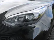 Kia Sportage 1.6 T-GDI Black Edition | Stuur-/stoelverwarming v+a | Schuifdak | Leer | Camera | Elek. achterklep | Cruise | PDC | Navi | 17' LM | Zeer nette auto! |