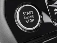 Audi Q5 2.0 TFSI e-hybrid 299pk quattro S edition Panoramadak · 360° Camera + parkeersensoren · Apple/Android Car Play · Fabrieksgarantie t/m 22-09-2029 of 100.000Km