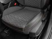 SEAT Leon 1.0 TSI FR 110pk FR · Apple/Android Car Play · Camera · Elekt. inklapbare spiegels · Navigatie · Adaptive Cruise Control ·  Garantie t/m 10-11-2027 of 100.000km