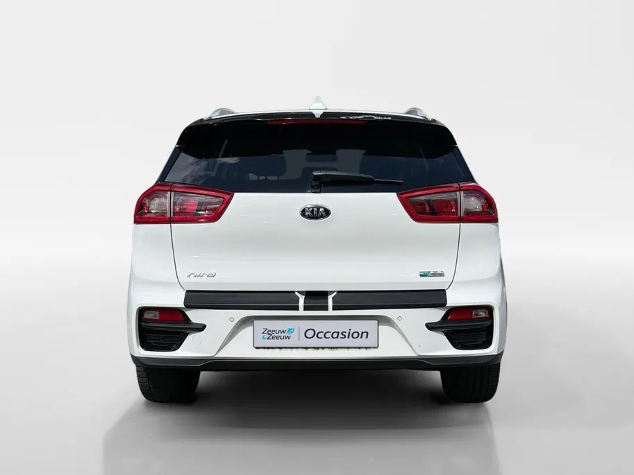 Kia e-Niro ExecutiveLine 64 kWh | Cruise Control | Climate Control | Camera | Navigatie | Stoelverwarming | Stoelventilatie | Stuurverwarming |