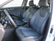 Kia Niro 1.6 GDi Hybrid DynamicLine | Camera | Cruise adapt. | Clima | 16' LM | Navi | Keyless | Apple Carplay/Android Auto |