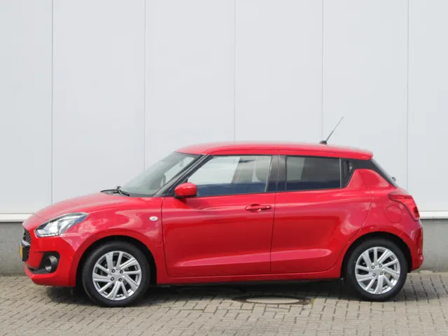 Suzuki Swift 1.2 Select Smart Hybrid Automaat | Navi | Adap. Cruise | PDC V+A | Camera | Lm-Velgen