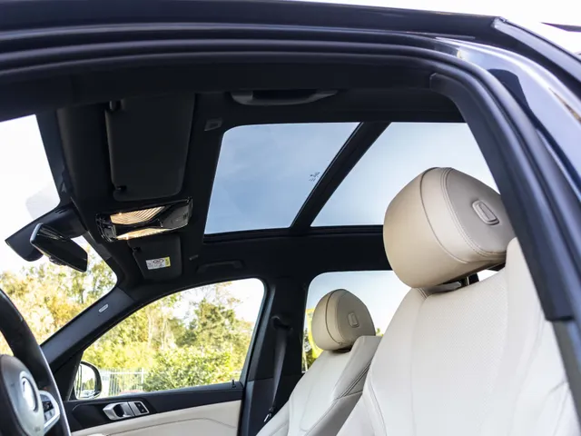 BMW X5 xDrive45e High Executive | M-pakket | Panoramadak | HUD