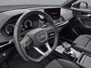 Audi Q5 55 TFSIe 367pk S edition Competition · Panoramadak · Camera · Luchtvering · Trekhaak · Leder/Alcantara · 22'LM