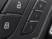 Audi Q5 2.0TFSI/252PK quattro S Line Edition · Panoramadak · Leder · Trekhaak · Camera · Luchtvering ·