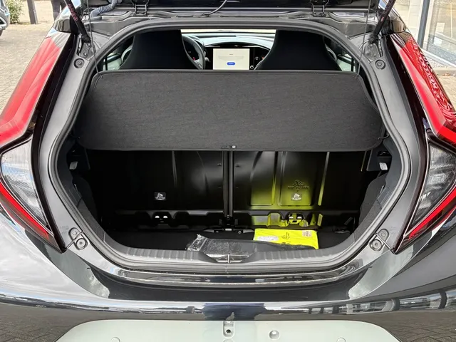 Toyota Aygo X Hybrid 115 envy