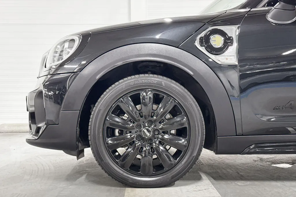 MINI Countryman Cooper S E ALL4 MINI Yours