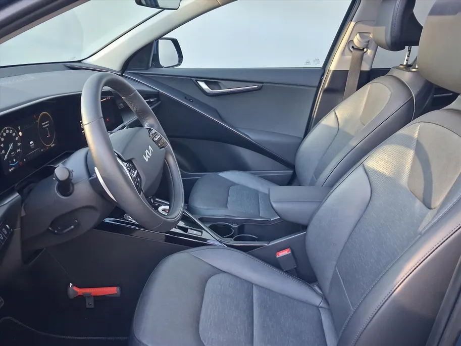 Kia Niro 1.6 GDi Hybrid ExecutiveLine |Leder |Schuifdak |HarmanKardon