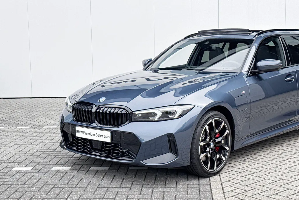 BMW 3 Serie Touring 330e