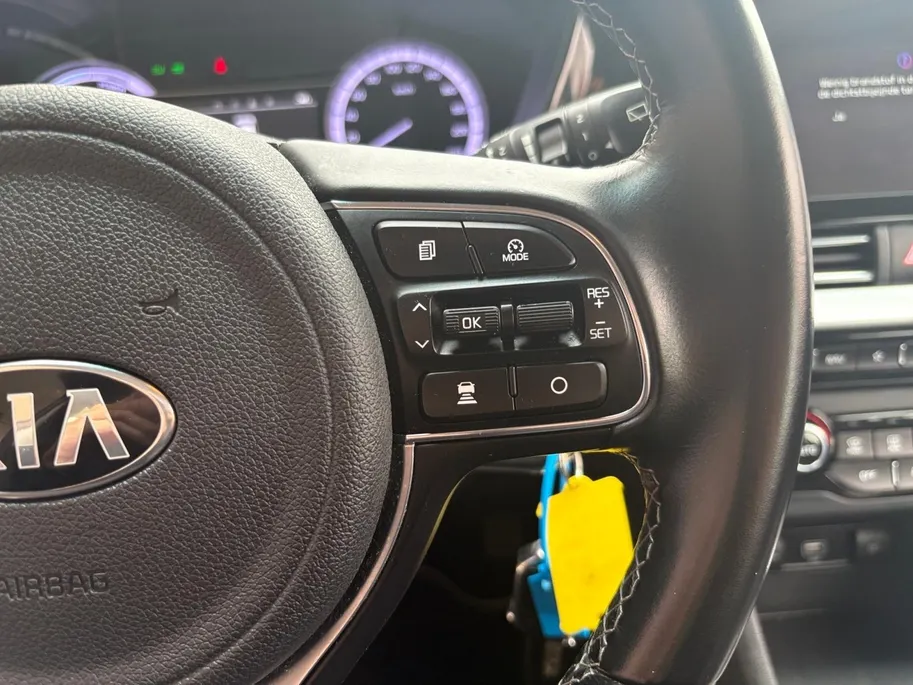 Kia Niro 1.6 GDi Hybrid DynamicLine | Navigatie | Apple Carplay / Android Auto | Climate Control | Achterruitrij Camera | Lichtmetalen Velgen |