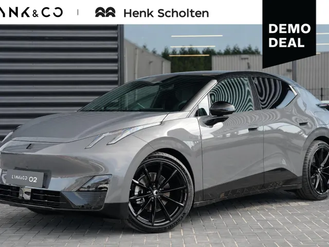 Lynk & Co 02