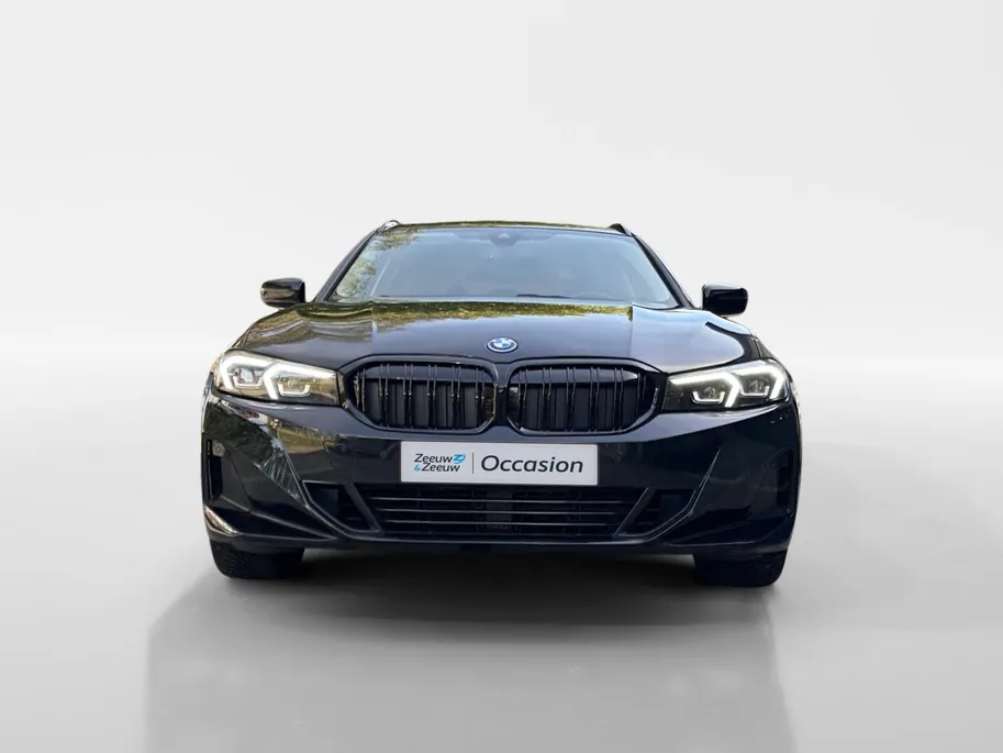 BMW 3 Serie Touring 320e | Leder |  Dealer onderhouden | Blackpack | Virtual cockpit | Camera |